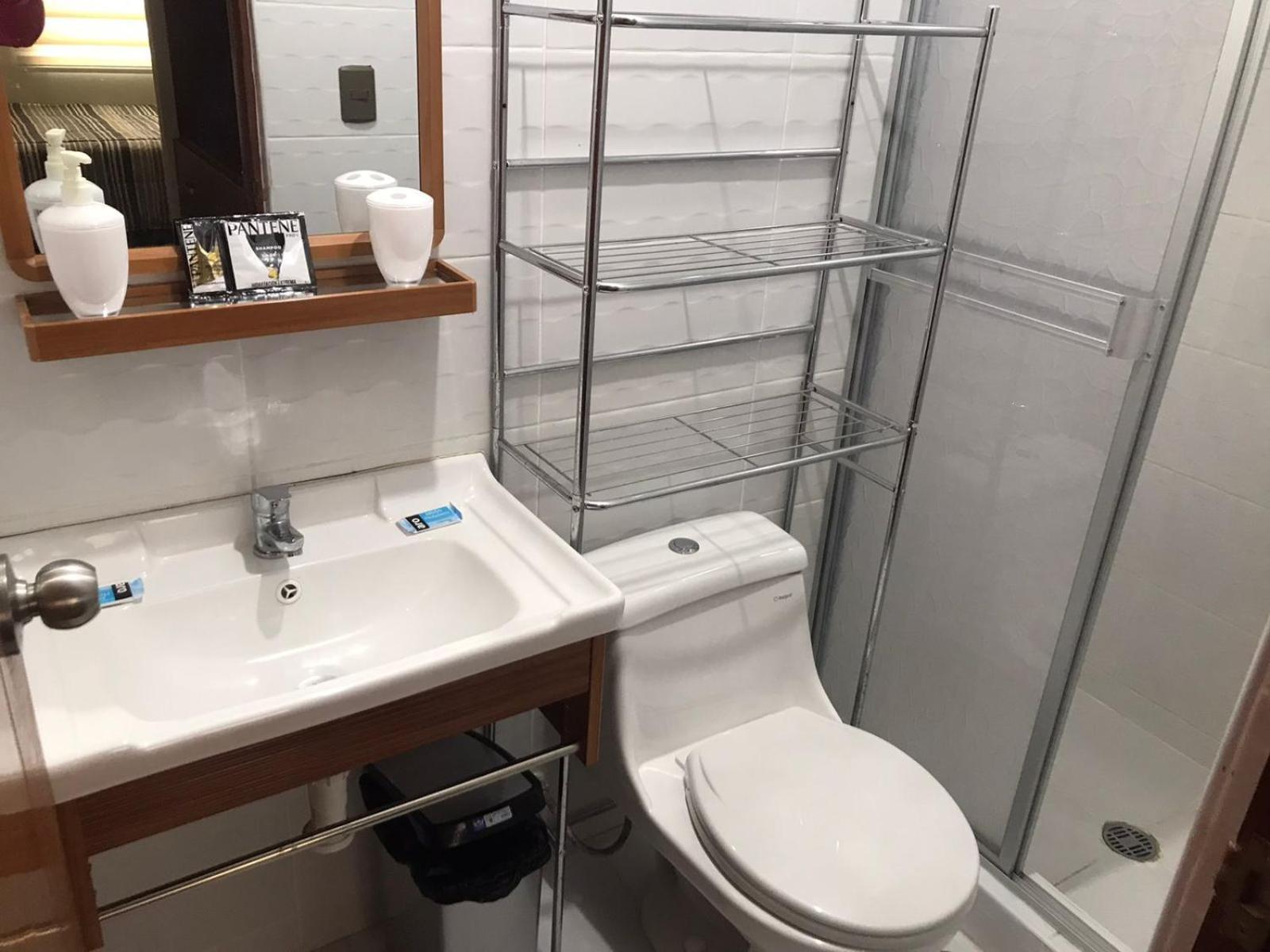 Apartamentos Estela En Alameda Colonial - 5Km Aeropuerto Jorge Chavez Lima Cameră foto